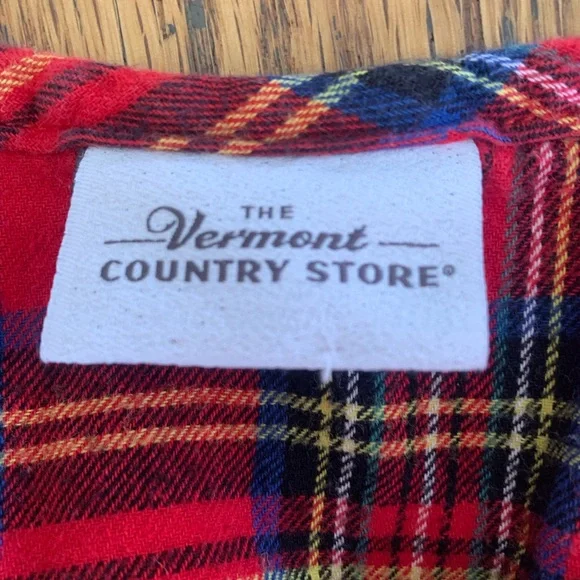 The Vermont Country Store Red Plaid Nightgown cabin-core winter ski mountain - Picture 4 of 6
